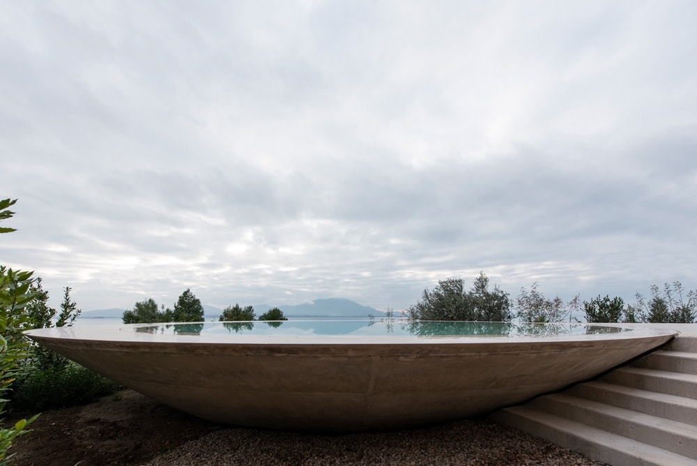 Minimalist geometric concrete house