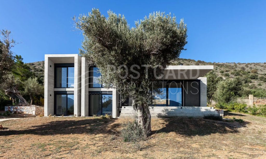 Modernist house by the sea