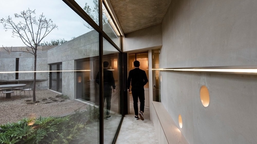 Minimalist geometric concrete house