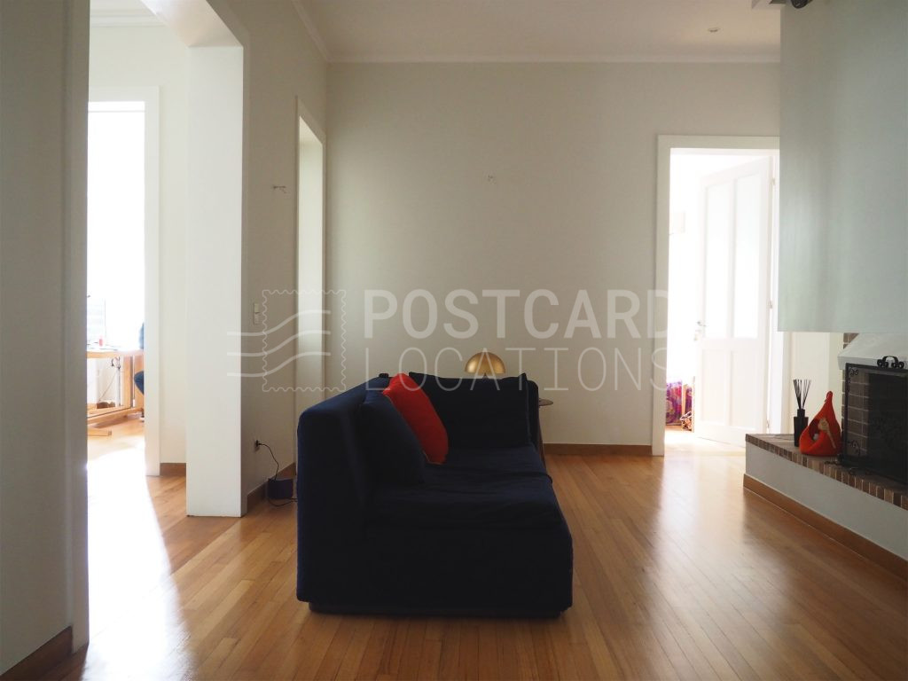 Neoclassical apartment with stonebuilt exterior