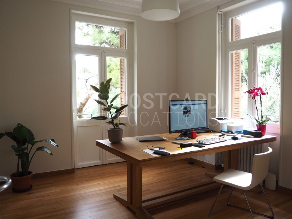 Neoclassical apartment with stonebuilt exterior