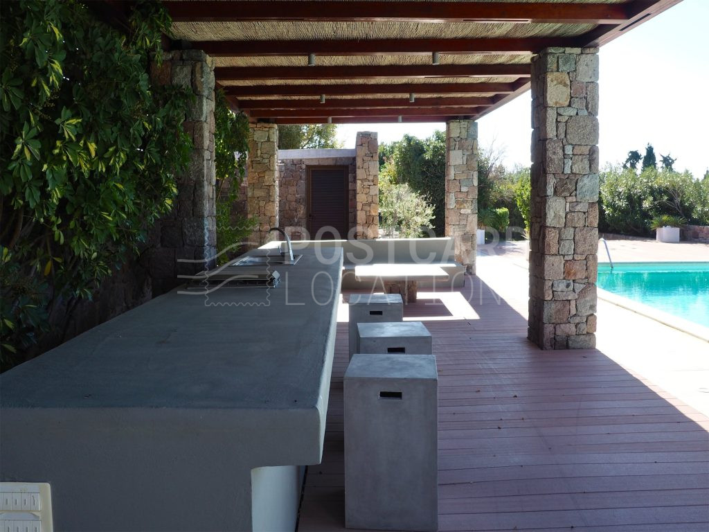 Infinity pool overlooking the sea