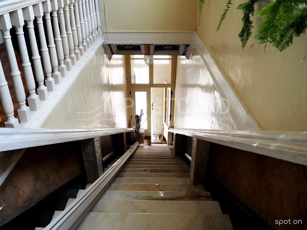 Old Neoclassical Aristocratic House in Cyclades