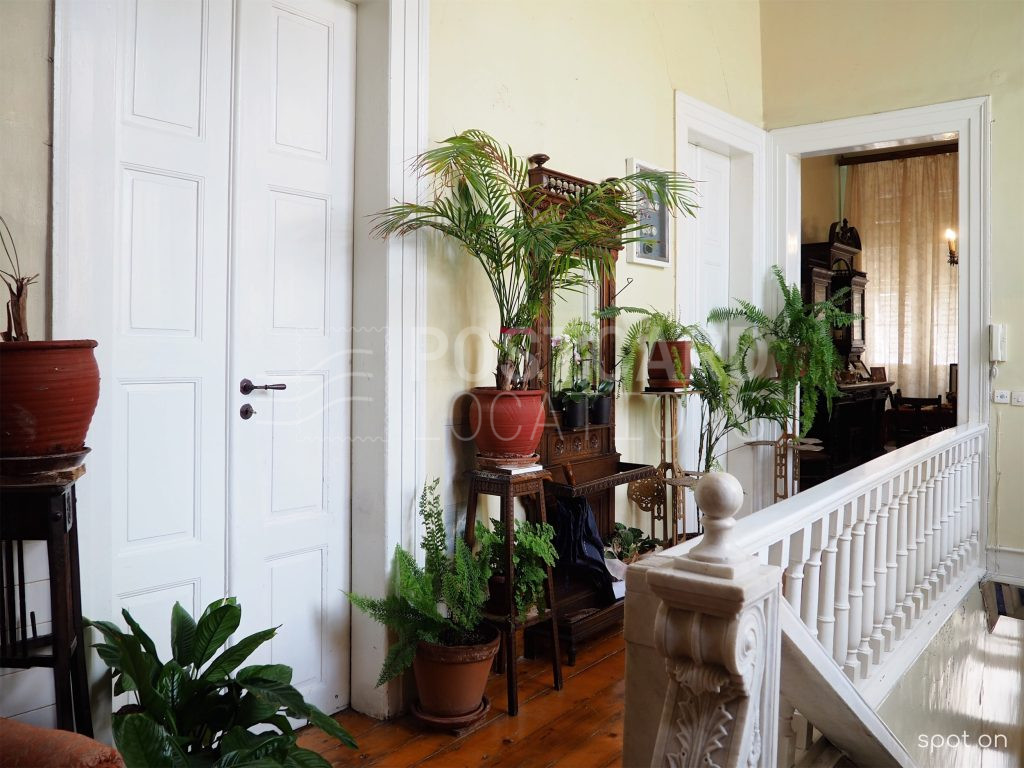 Old Neoclassical Aristocratic House in Cyclades