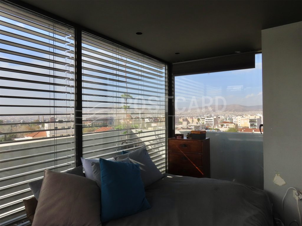 3-storey loft apartment with city views