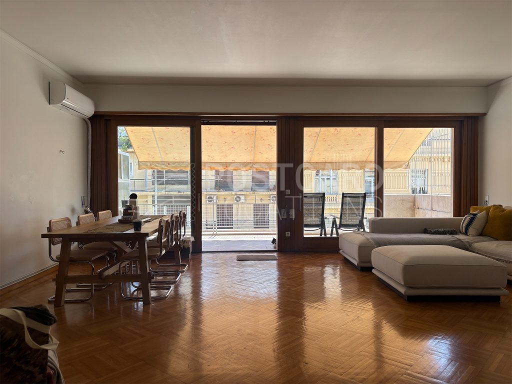 Apartment in Athens